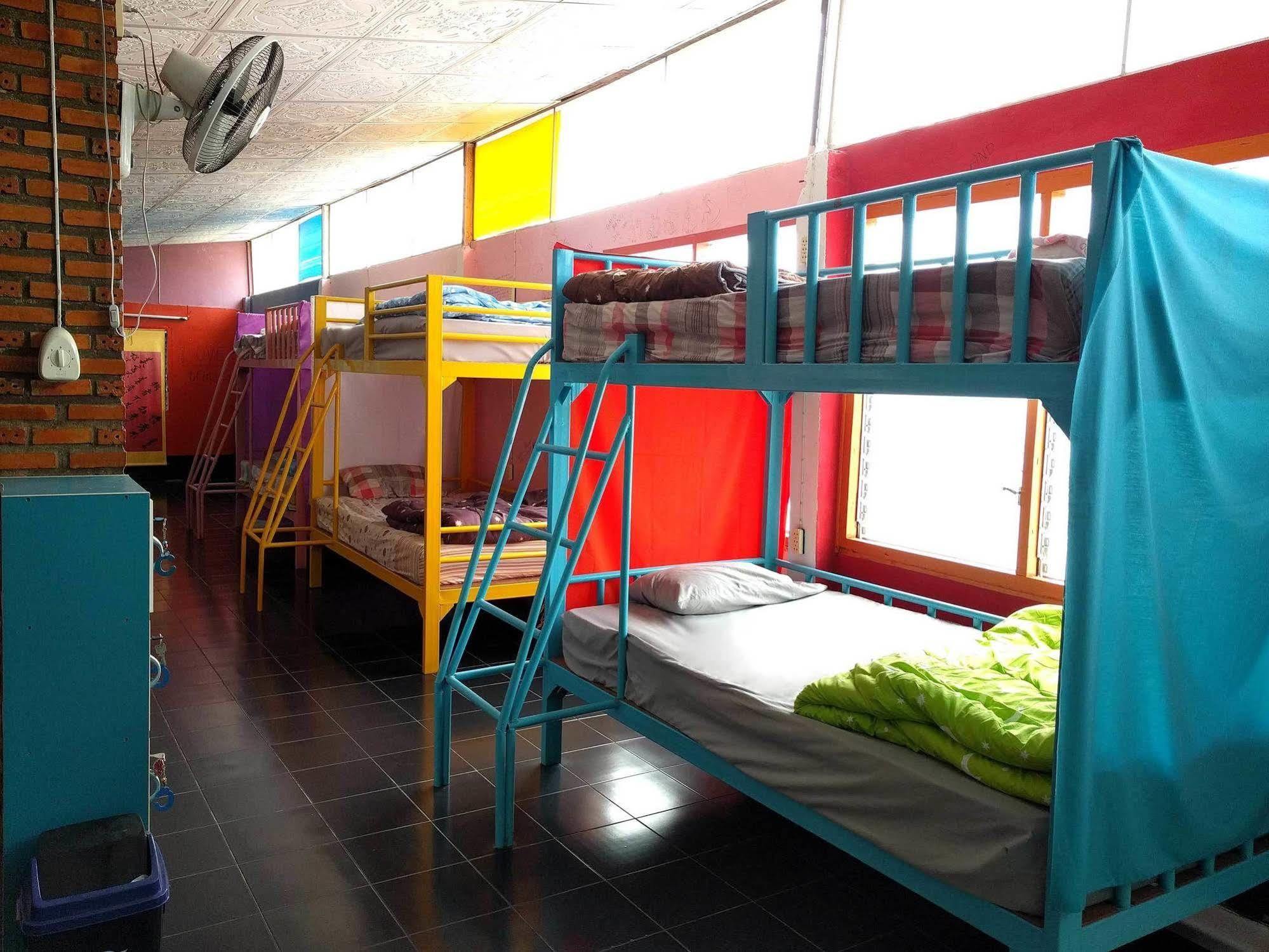 Funky Box Hostel 치앙콩 외부 사진